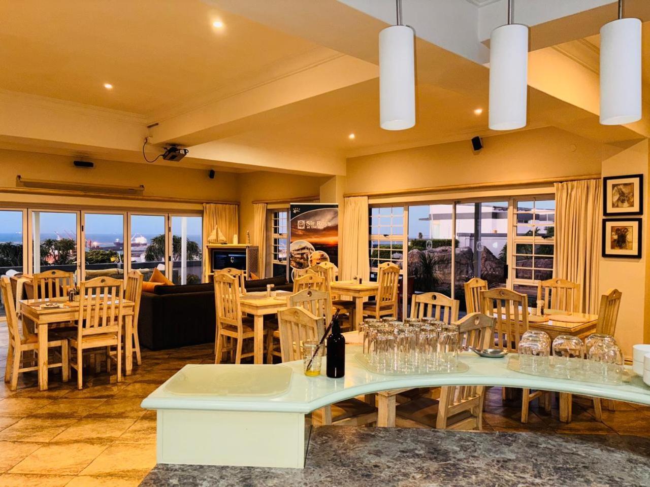 Bed and Breakfast Sir Roys At The Sea Port Elizabeth Exterior foto